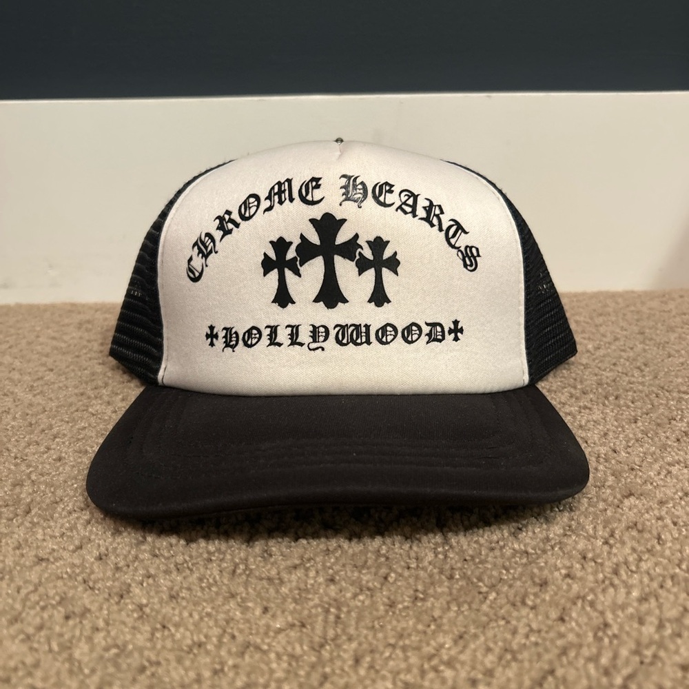 Chrome Hearts Black and White King Taco Trucker Hat
